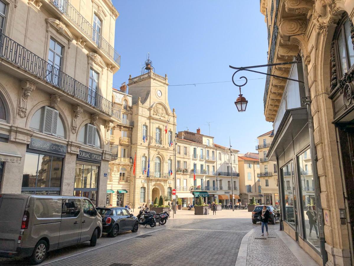 בזייה Place De La Mairie, Art Apparts מראה חיצוני תמונה