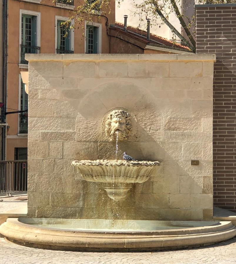 בזייה Place De La Mairie, Art Apparts מראה חיצוני תמונה